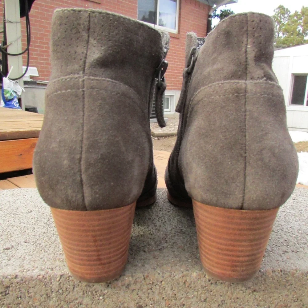 Carley Suede Booties from the brand Violet & Red